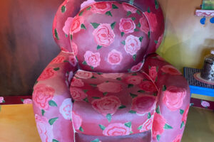 RHole Chair
